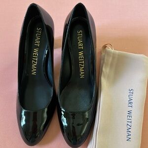 New Stuart Weitzman Patent leather Shoes. Black. Size 7.5.